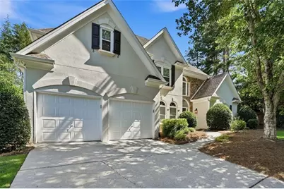1200 Woodlawn Drive NE, Marietta, GA 30068 - Photo 2
