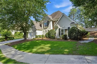 1200 Woodlawn Drive NE, Marietta, GA 30068 - Photo 1