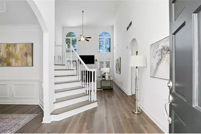 1200 Woodlawn Drive NE, Marietta, GA 30068 - Photo 4