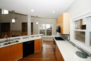 1354 Brookhaven Village Cir NE, Brookhaven, GA 30319 - Photo 16