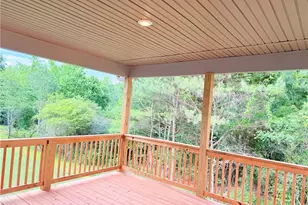 442 Magnolia Grove Pl, Cornelia, GA 30531 - Photo 14
