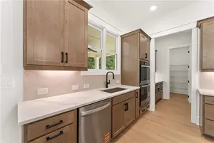 418 Lanesborough Dr, Marietta, GA 30064 - Photo 16