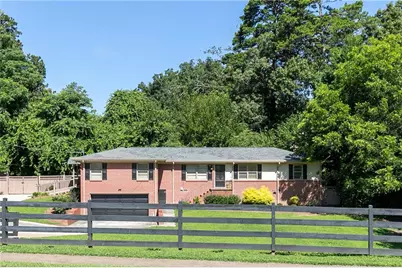 2133 Sandy Plains Road, Marietta, GA 30066 - Photo 40