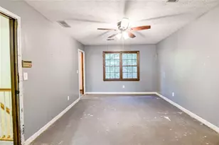 3545 Rock Falls Dr, Snellville, GA 30039 - Photo 44