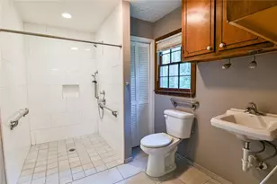 3545 Rock Falls Dr, Snellville, GA 30039 - Photo 24