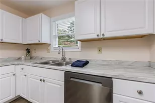 1248 Falling Water Dr SE, Smyrna, GA 30080 - Photo 6