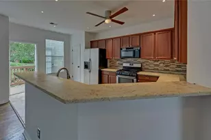 3513 Chattahoochee Summit Ln SE, Atlanta, GA 30339 - Photo 4
