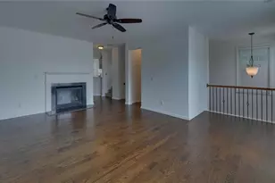 3513 Chattahoochee Summit Ln SE, Atlanta, GA 30339 - Photo 2