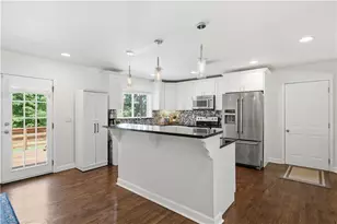 1891 Shepherd Cir SW, Atlanta, GA 30311 - Photo 14
