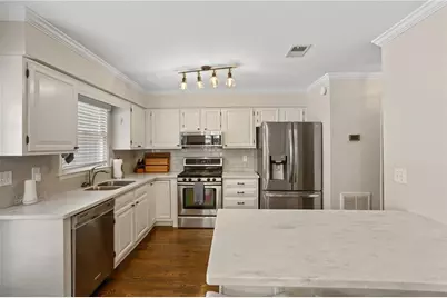 501 Defoors Mill Circle NW, Atlanta, GA 30318 - Photo 14
