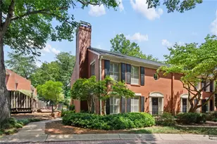 501 Defoors Mill Cir NW, Atlanta, GA 30318 - Photo 2