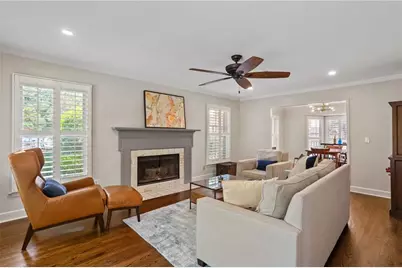 501 Defoors Mill Circle NW, Atlanta, GA 30318 - Photo 4