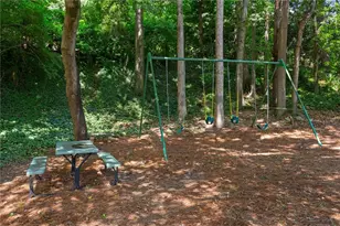 501 Defoors Mill Cir NW, Atlanta, GA 30318 - Photo 40