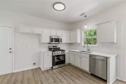 3913 Willow Fields Court, Loganville, GA 30052 - Photo 10