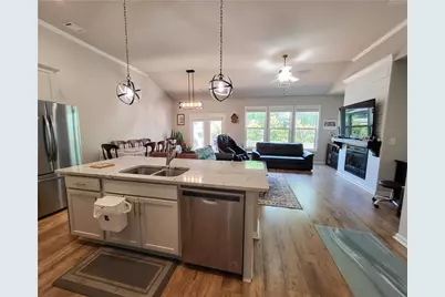 5414 Town Square Way, Flowery Branch, GA 30542 - Photo 8