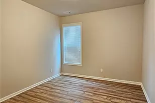 5414 Town Square Way, Flowery Branch, GA 30542 - Photo 26