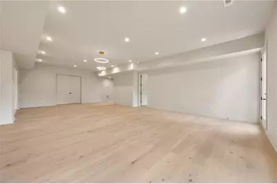 720 Glenforest Road, Sandy Springs, GA 30328 - Photo 52