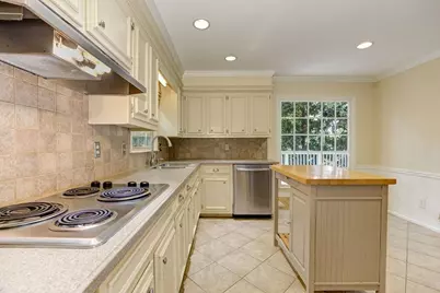 420 Sassafras Lane, Roswell, GA 30076 - Photo 16