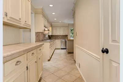 420 Sassafras Lane, Roswell, GA 30076 - Photo 10