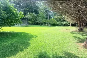 3879 Sharon Dr, Powder Springs, GA 30127 - Photo 6