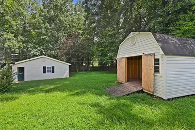 2933 E Howell Drive, Lawrenceville, GA 30044 - Photo 22