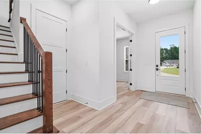 5676 Meadow View Drive, Jefferson, GA 30549 - Photo 4