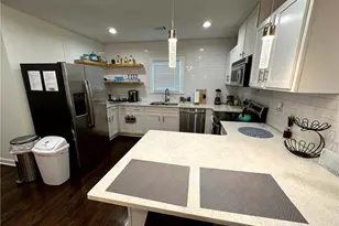 1082 Mayson Turner Rd NW, Atlanta, GA 30314 - Photo 10