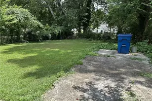 1082 Mayson Turner Rd NW, Atlanta, GA 30314 - Photo 6