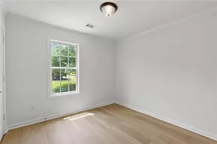 1700 Bismarck Cir, Winder, GA 30680 - Photo 18
