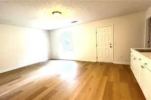 1700 Bismarck Cir, Winder, GA 30680 - Photo 18