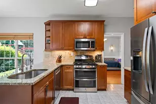 3035 Baywood Way, Roswell, GA 30076 - Photo 10
