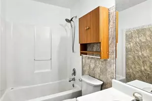 165 Shadetree Ln, Lawrenceville, GA 30044 - Photo 18