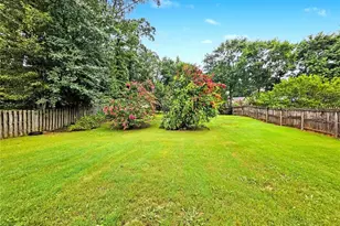 165 Shadetree Ln, Lawrenceville, GA 30044 - Photo 28