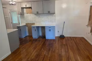 2396 Clarissa Dr NW, Atlanta, GA 30318 - Photo 14