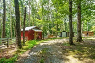 237 Rusty Lady Ln, Ellijay, GA 30536 - Photo 4