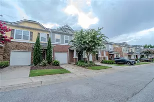 776 Tulip Poplar Way, Lawrenceville, GA 30044 - Photo 2