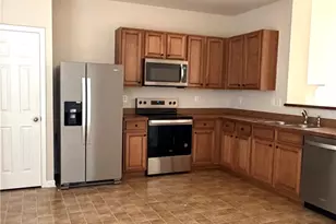2106 Meadow Peak Rd, Duluth, GA 30097 - Photo 4