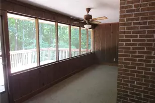 220 Lantern Ridge Ct, Alpharetta, GA 30009 - Photo 6
