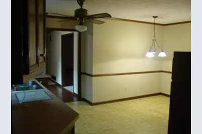 220 Lantern Ridge Court, Alpharetta, GA 30009 - Photo 2