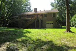 220 Lantern Ridge Ct, Alpharetta, GA 30009 - Photo 16