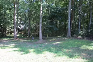 220 Lantern Ridge Ct, Alpharetta, GA 30009 - Photo 16
