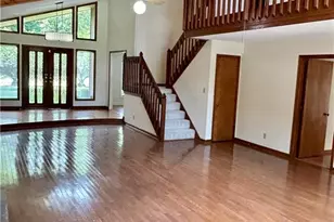 115 Nesbit Ferry Pl, Atlanta, GA 30350 - Photo 6