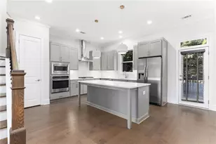 1394 Doublegate Dr NE, Brookhaven, GA 30319 - Photo 2