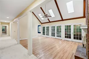 6170 Six Mile Cove Rd, Cumming, GA 30041 - Photo 14