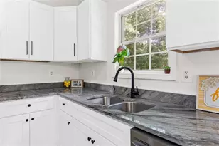 11203 Knotty Pine, Hampton, GA 30238 - Photo 12