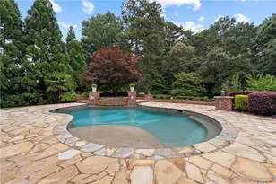 2750 Drayton Hall Dr, Buford, GA 30519 - Photo 82