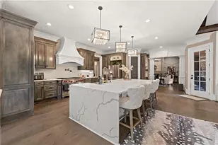 2750 Drayton Hall Dr, Buford, GA 30519 - Photo 16