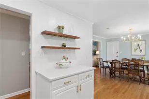 2558 Sunny Ln SE, Marietta, GA 30067 - Photo 10