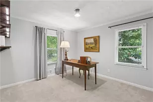 2558 Sunny Ln SE, Marietta, GA 30067 - Photo 16