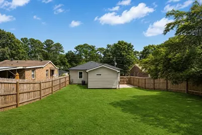 3240 Stratton Lane, Scottdale, GA 30079 - Photo 30
